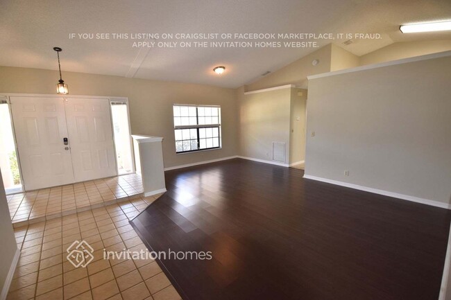 Foto del edificio - 12263 Lacewood Ln