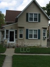 Building Photo - 2753 4th St