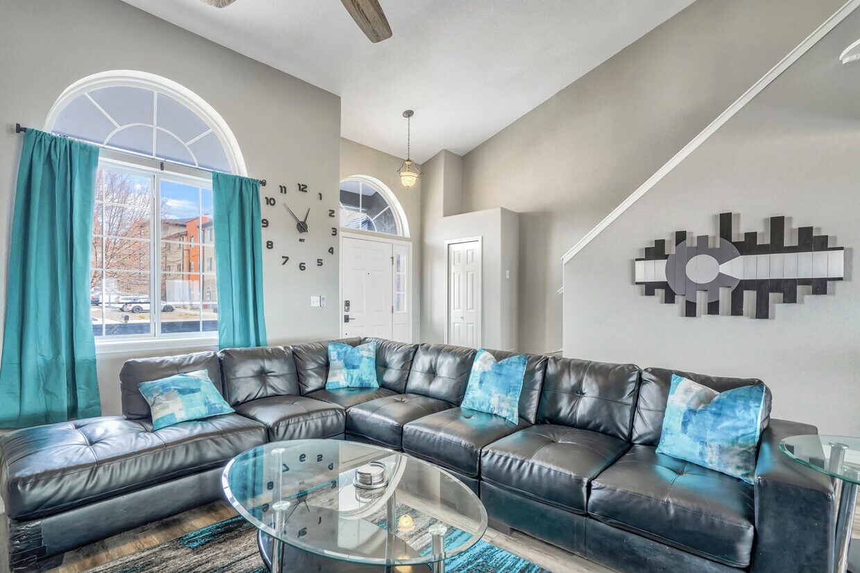 Foto principal - 1179 Westmoreland Rd