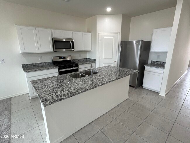 Building Photo - 20120 W Palo Verde Dr