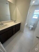 Building Photo - 9058 Rivington Ave