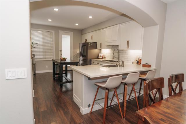 Foto del edificio - 739 San Juan Pl