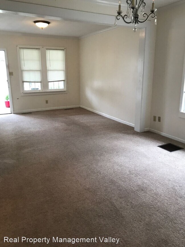 Building Photo - 2 br, 1 bath House - 58 Riverside Drive