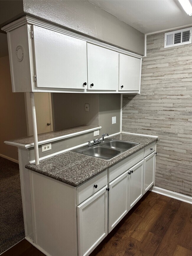 Foto del edificio - 2922 Randolph Rd