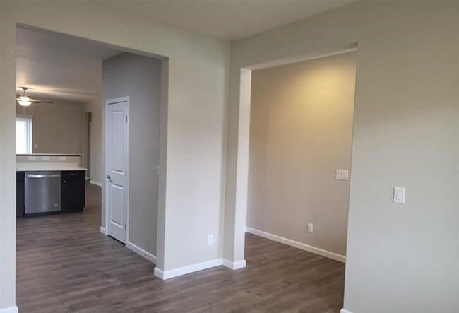 Foto del edificio - *$500 Move In Special*Beautiful 3 Bed 2 Bath Home in Enumclaw