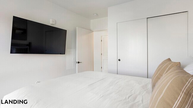 Foto del edificio - 8511 15th Ave NW