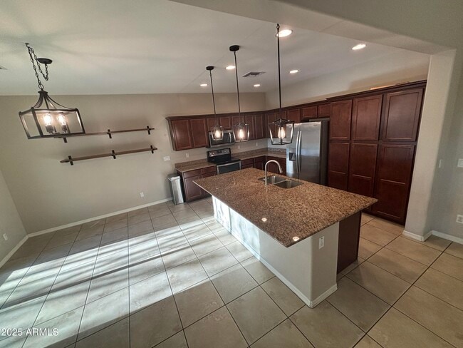 Building Photo - 8778 N 89th Dr