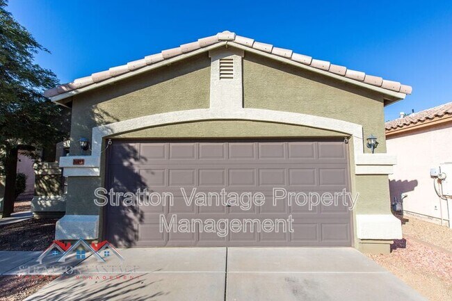 Building Photo - 16092 W Woodlands Ave