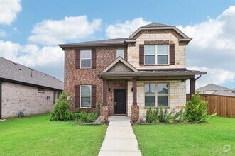Building Photo - 1200 Milfoil Dr