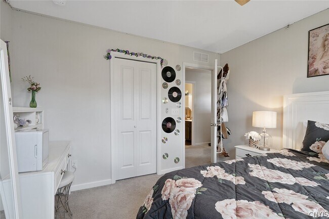 Building Photo - 8565 Cobalt Dr