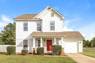 Building Photo - 1421 Moondance Ln