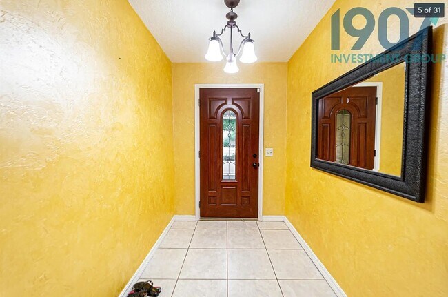 Building Photo - 4405 Manchester Ct