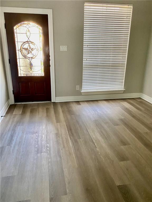 Foto del edificio - 4526 Merle Dr