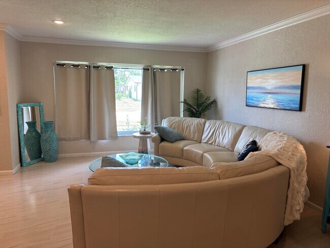 Foto del edificio - 6433 Sagewood Way