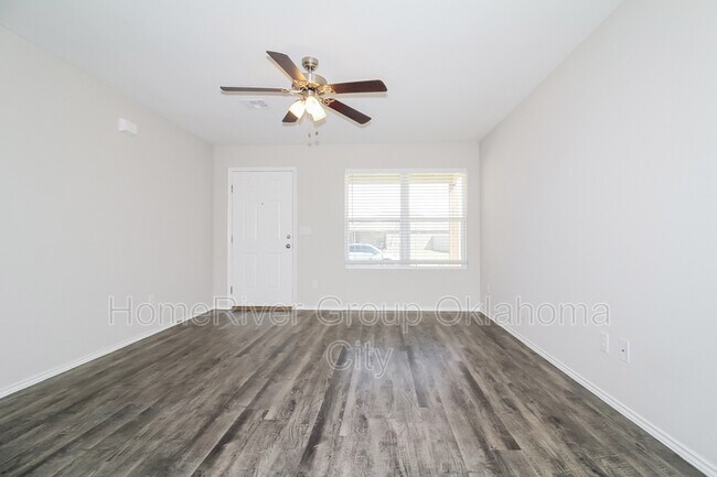 Building Photo - 12121 Jude Way