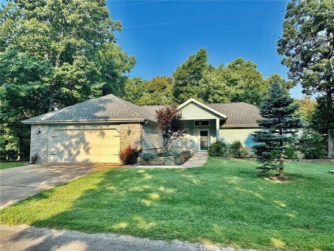 Building Photo - 2 Southery Ln