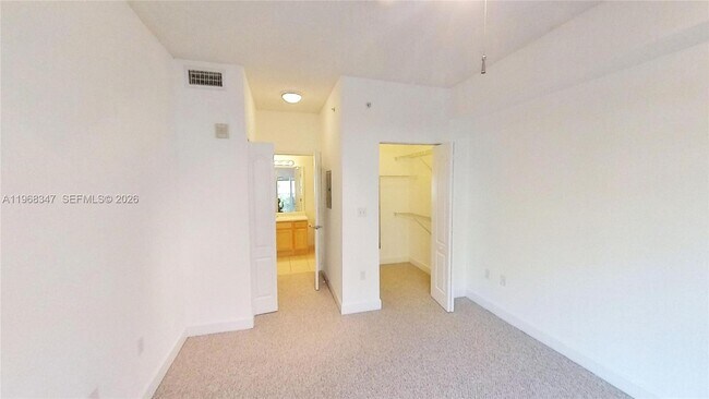 Building Photo - 6001 SW 70th St