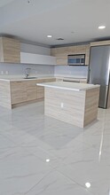 Building Photo - 16385 Biscayne Blvd
