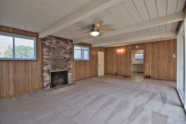 Photo - 127 Dalma Drive House