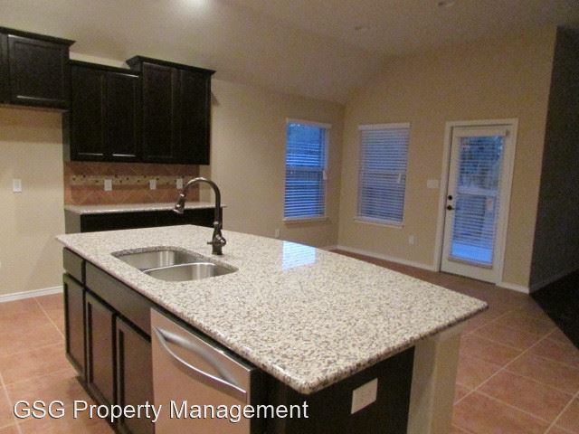 Foto del edificio - 3 br, 2 bath House - 7619 Cielo Cove