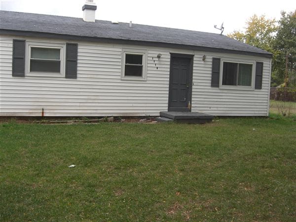 Primary Photo - 1110 McIntosh Dr