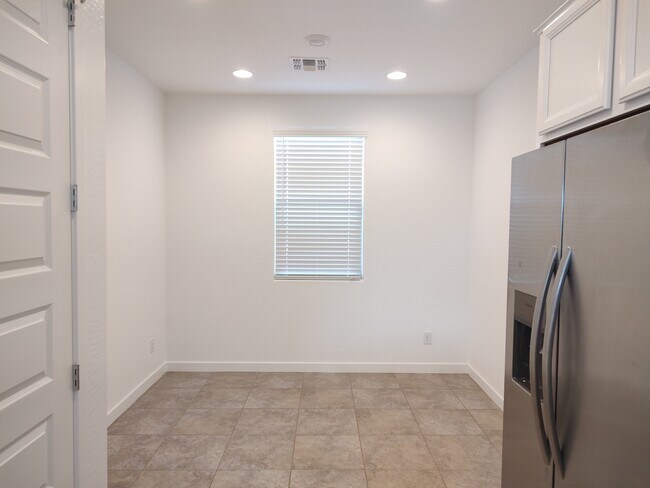 Foto del edificio - 6317 W Raymond St