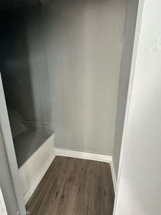 Foto del edificio - Charming 3-bedroom, 1-bathroom home located in the Cylburn Community