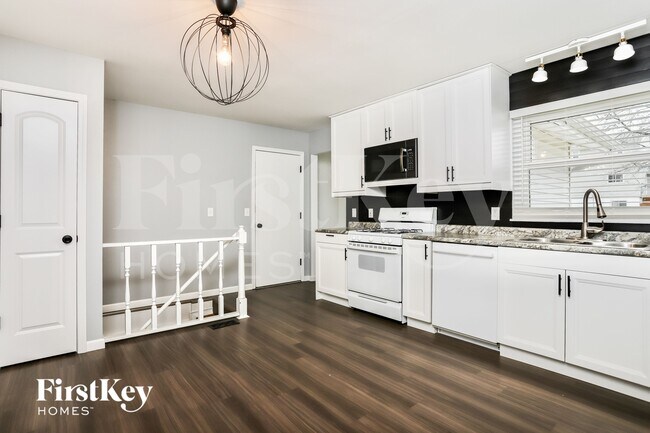 Building Photo - 1366 Brandywine Ln