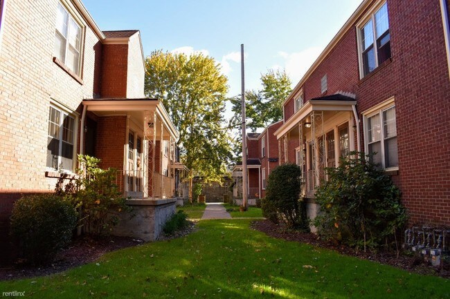 Building Photo - 181 Pennwood Ave