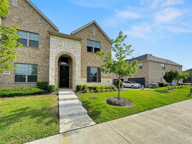 Foto principal - 677 Watersedge Ct