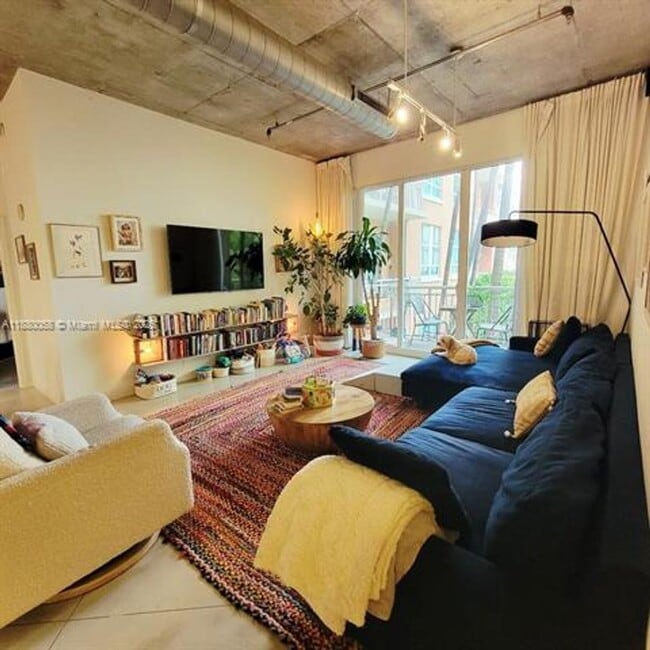 Photo - 2001 Biscayne Blvd Apartment