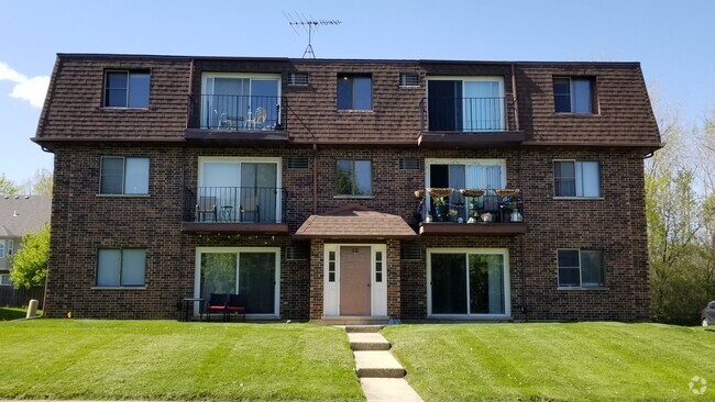 Building Photo - 1215 Whispering Hills Ct