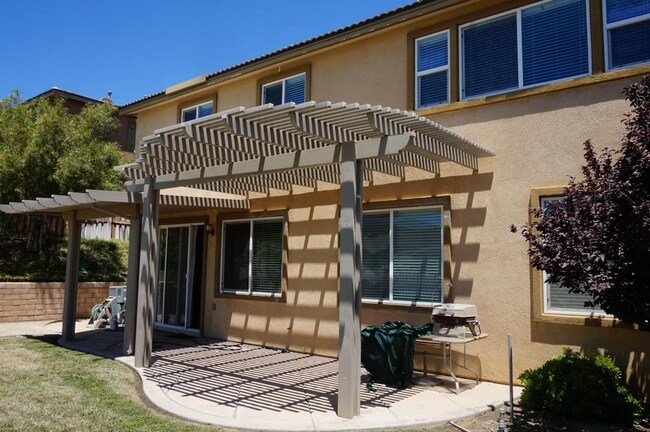 Building Photo - 29239 Spectra Dr