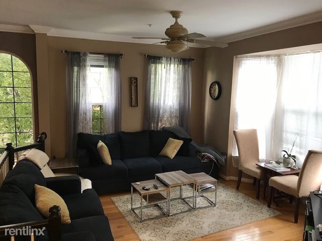 Building Photo - 3 br, 2.5 bath Townhome - 5858 Summers Gro...
