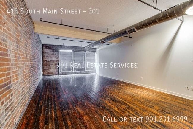 Building Photo - 413 S Main St