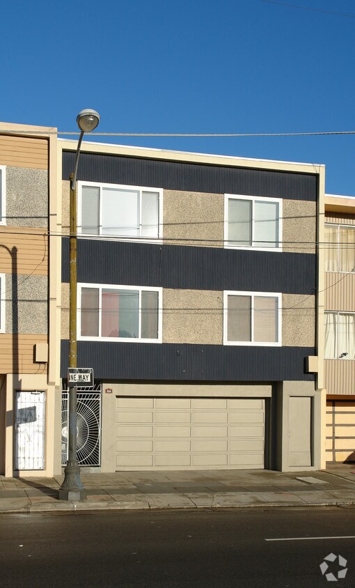 Building Photo - 334 Alemany Blvd