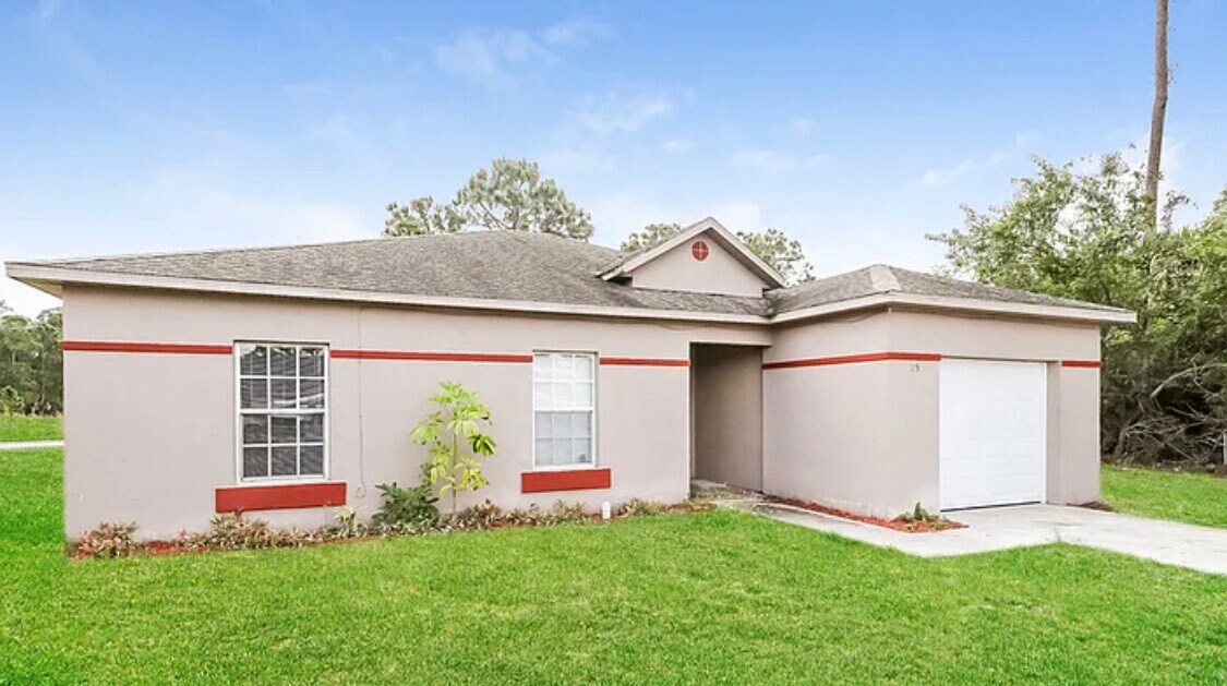 Primary Photo - 115 Admiral Cir