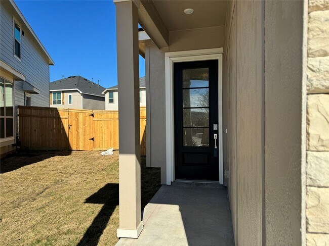 Foto del edificio - 5506 Amber Brook Ln