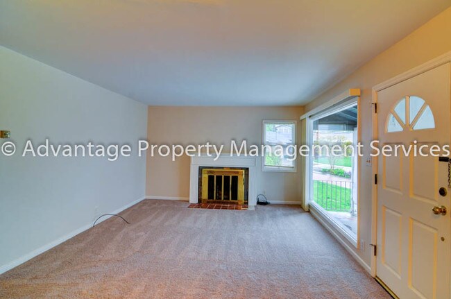 Foto del edificio - 19165 Almond Rd