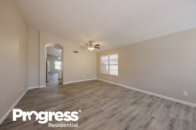 Building Photo - 9626 W Clara Ln