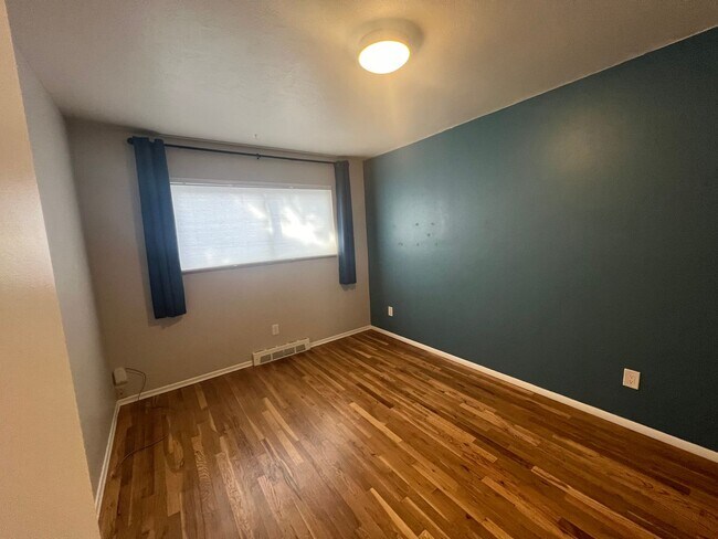 Foto del edificio - Updated West Side ranch Home! 5 beds + bon...