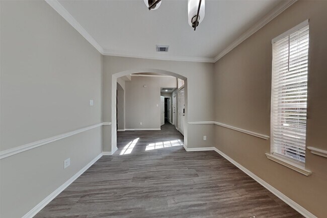 Foto del edificio - 3511 Glenhill Dr