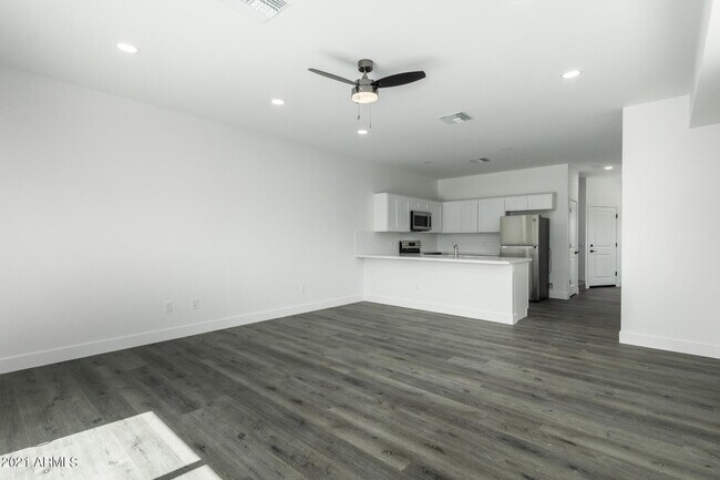 Foto del edificio - 917 S 5th Ave