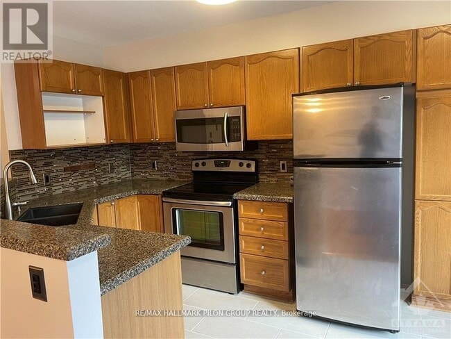 Photo du bâtiment - 1577 Duplante Ave