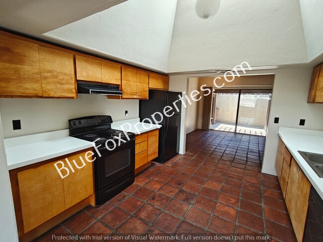 Building Photo - 5867 E Paseo Cimarron