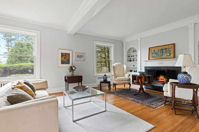 Foto del edificio - 111 Pleasant Ridge Rd