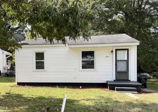 Building Photo - 720 Ford St