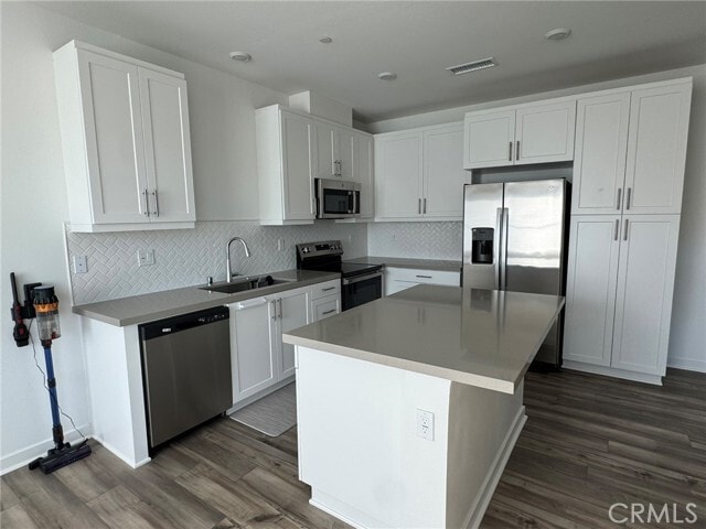 Building Photo - 12962 Lassen Dr