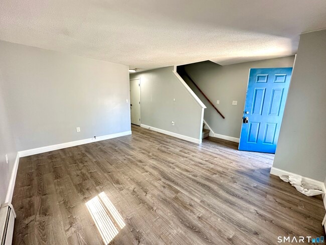 Building Photo - 49 Whitworth St