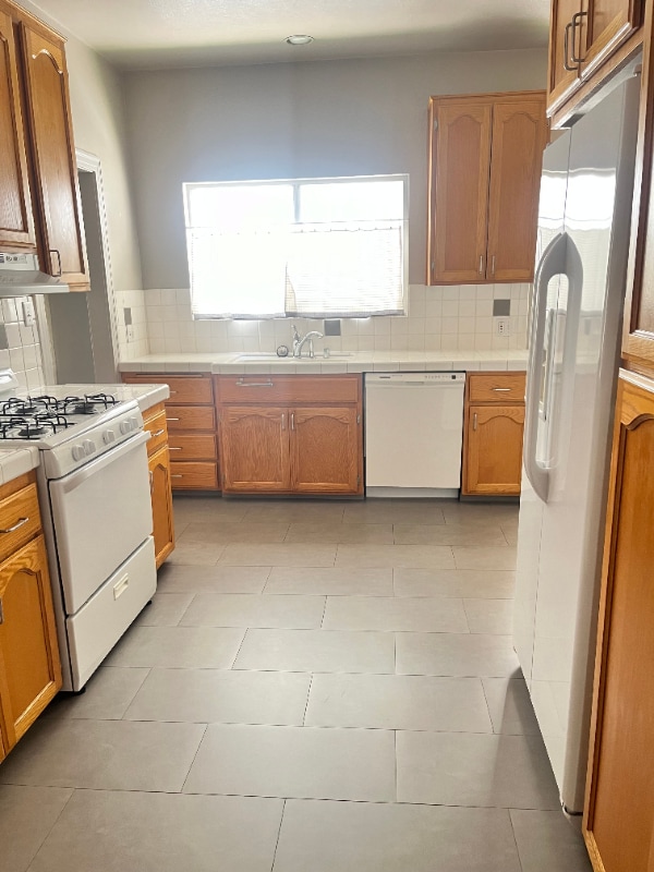 Building Photo - 1132 Cardiff Ave